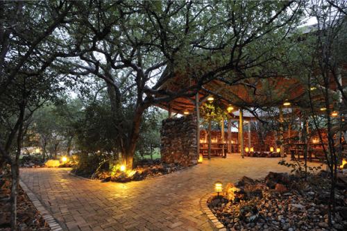 Taleni Etosha Village (1)